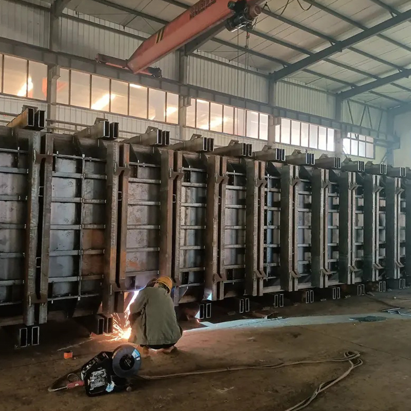 Ván khuôn cột trụ