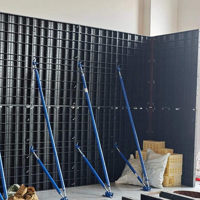 Cốp pha cốt PP+GF