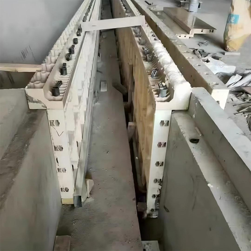 Cốp pha cốt PP+GF