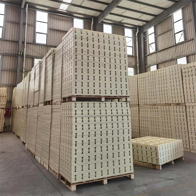 Cốp pha cốt PP+GF